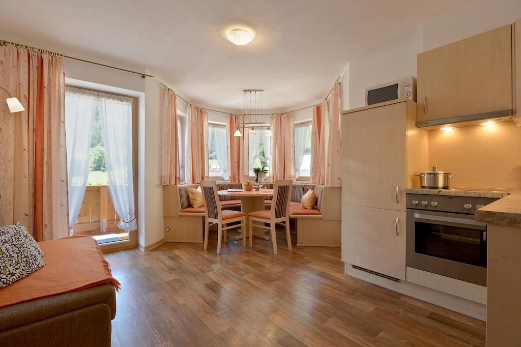 Appartement Ahornblick Schwendau Δωμάτιο φωτογραφία